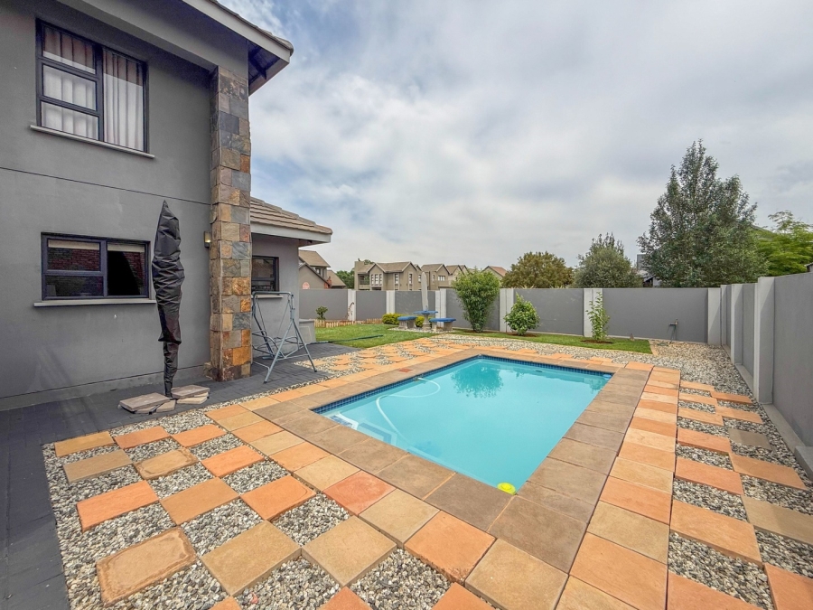 4 Bedroom Property for Sale in Melodie North West